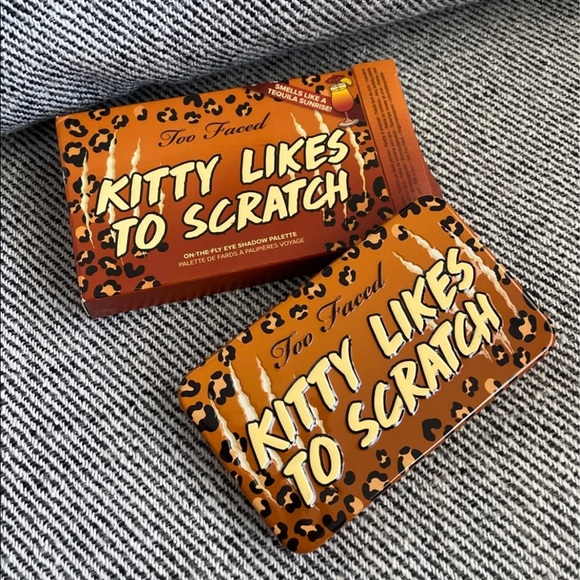 Too Faced Kitty Likes to Scratch eye shadow palette - Picture 7 of 8